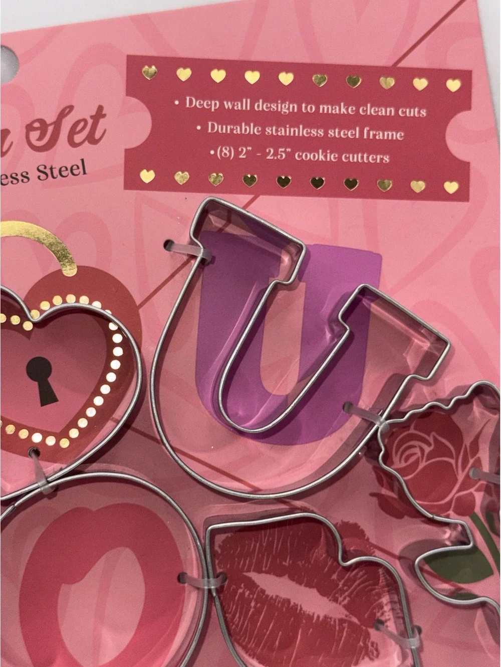 NEW! 8-Piece Stainless Steel Valentine Cookie Cutter Set